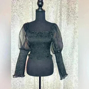 Never worn organza ruched peasant blouse